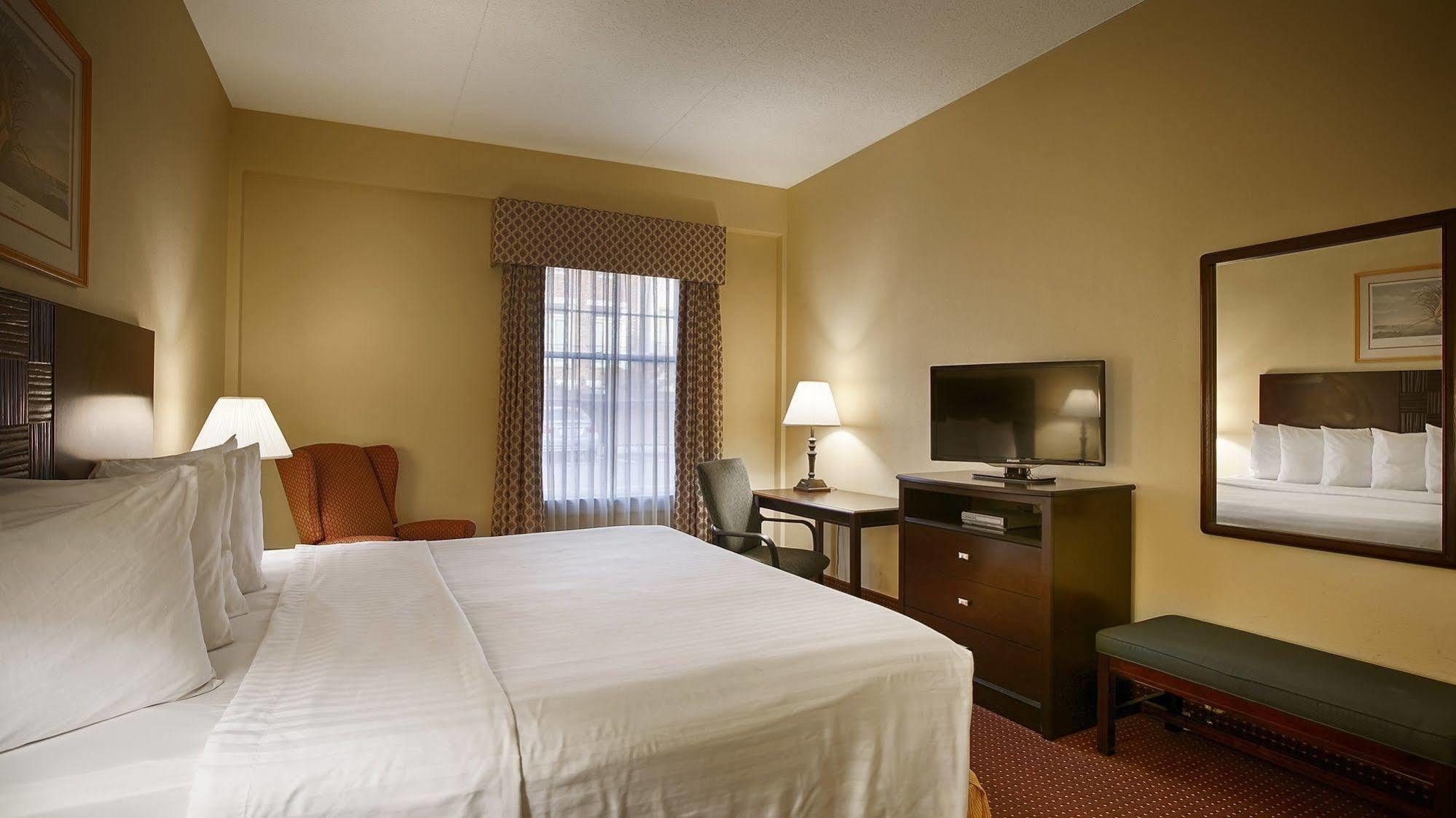 Old Colony Inn Alexandria Esterno foto